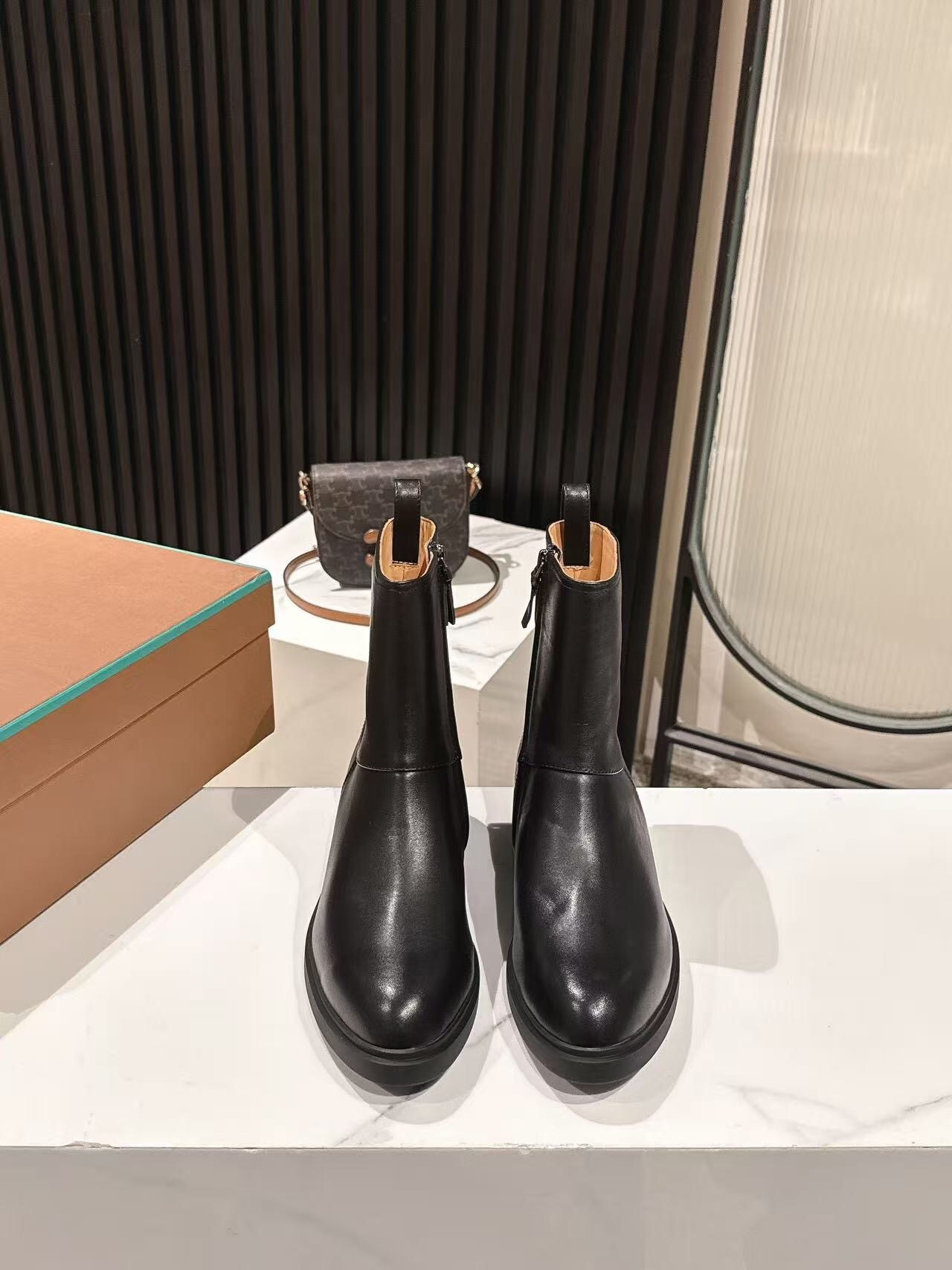 Loro Piana Fall/Winter 2025 Old Money Style Ankle Boots - LY00370/LY00410