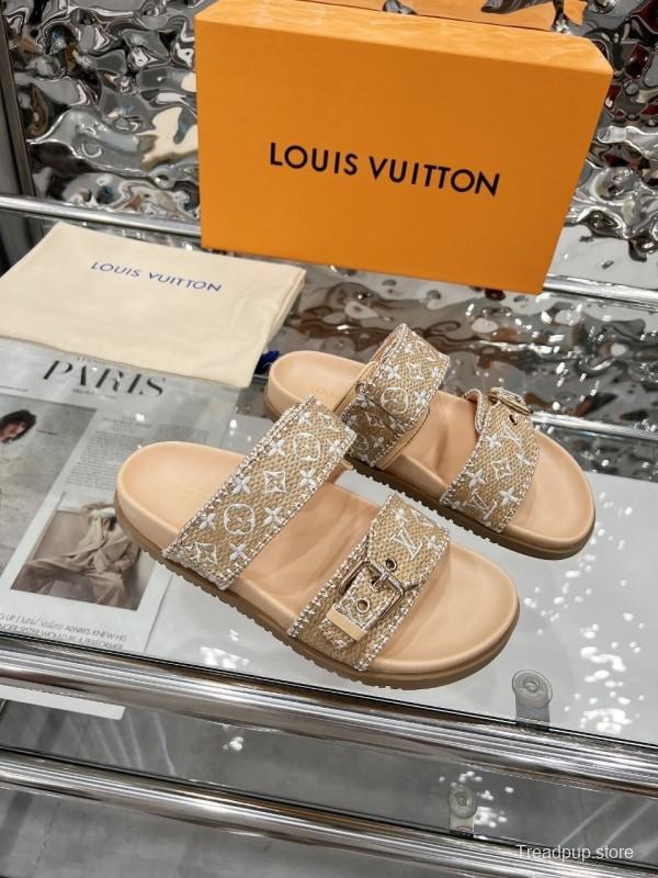 Louis Vuitton 2025 Spring/Summer New Slippers with Embroidered Design and 4cm Platform - LY00250