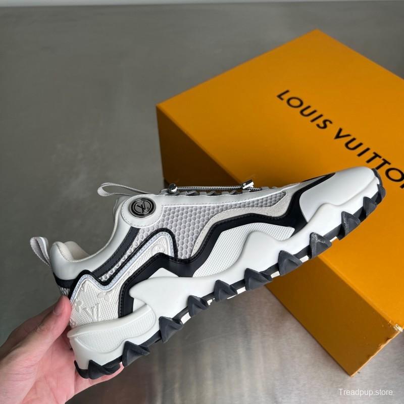 LV RUSH Calfskin Metal LV Circle Accessory Slip-Resistant Low-Top Casual Lifestyle Shoes - YC